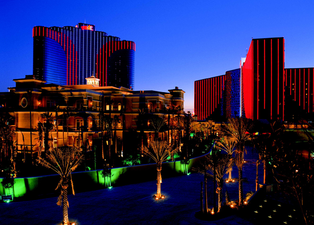 four 5 superstar lodges in ny