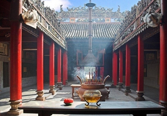 Vietnam explorer