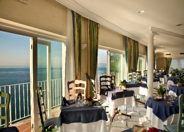 Idyllic Ischia holiday | Save up to 70% on luxury travel | Secret Escapes