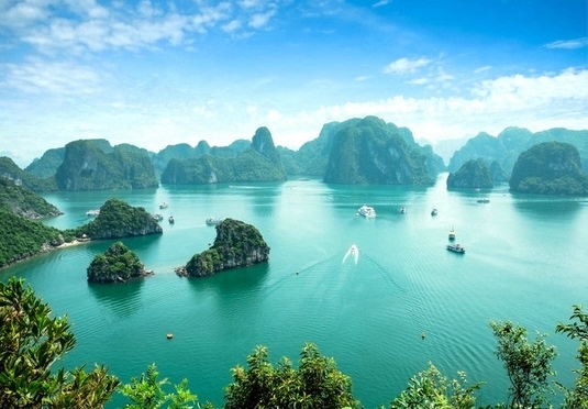 Enchanting Hong Kong & Vietnam holiday