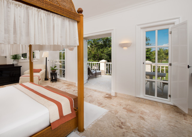 Designer suites at a luxury Caribbean beach resort | Save up to 70% on ...