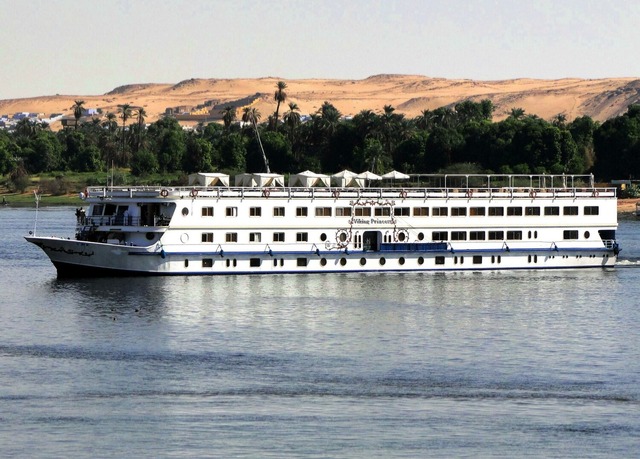 All-inclusive 5* Red Sea holiday & full-board Nile cruise