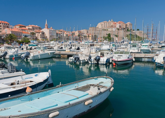 Séjour de 3 à 14 nuits en Corse avec vols inclus
