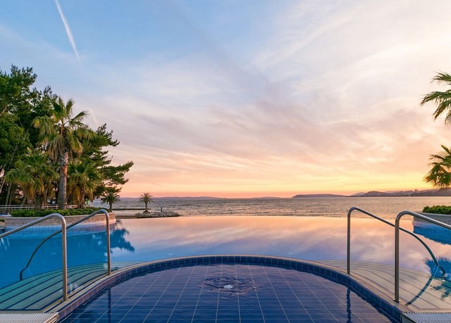 Le Meridien Lav