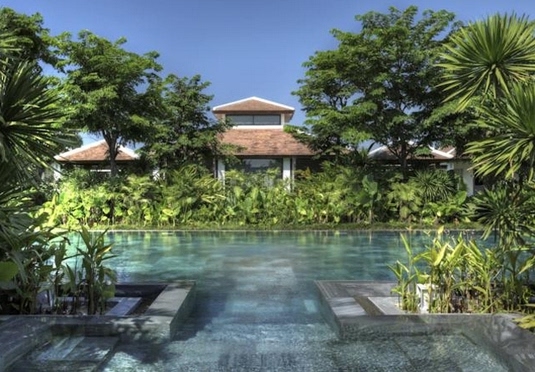 Luxury Vietnam & Singapore holiday